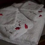 Oda ve Kahvaltı Le Blanc 3*