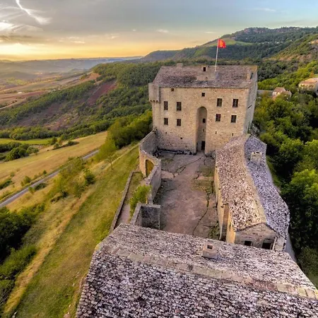 Le Blanc 3* Versols-et-Lapeyre