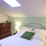 Le Blanc Bed & Breakfast