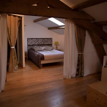 Le Blanc B&B Versols-et-Lapeyre