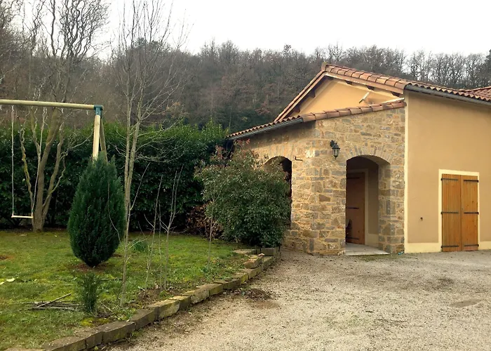 住宿加早餐酒店 Le Blanc Versols-et-Lapeyre